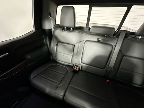 Used 2021 GMC Sierra 1500 Denali w/ Denali Premium Package AWD/4WD image 13