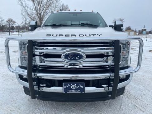 Used 2019 Ford F350 Lariat w/ Lariat Ultimate Package image 2