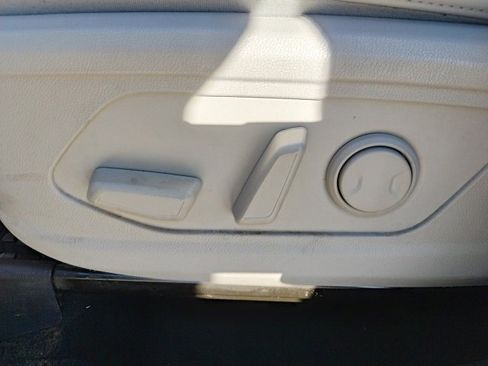 Used 2022 Kia Sorento S image 7