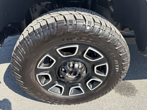 Used 2023 Ford F250 XL w/ FX4 Off-Road Package AWD/4WD image 15