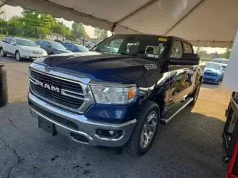 Used 2021 RAM 1500 Big Horn AWD/4WD image 2