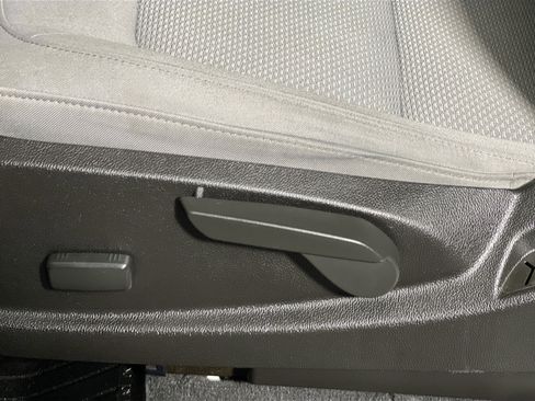 Used 2019 Chevrolet Colorado W/T w/ WT Convenience Package AWD/4WD image 15