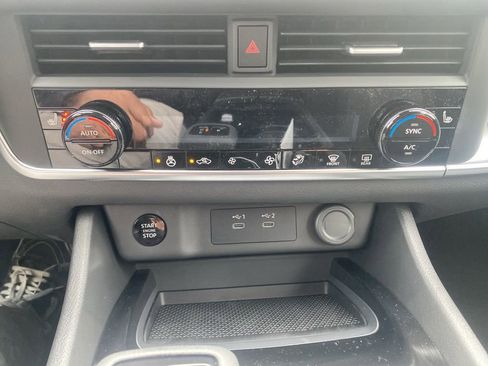 New 2026 Nissan Rogue SV image 22