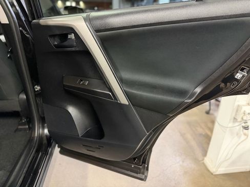 Used 2017 Toyota RAV4 LE w/ All Weather Liner Package image 21