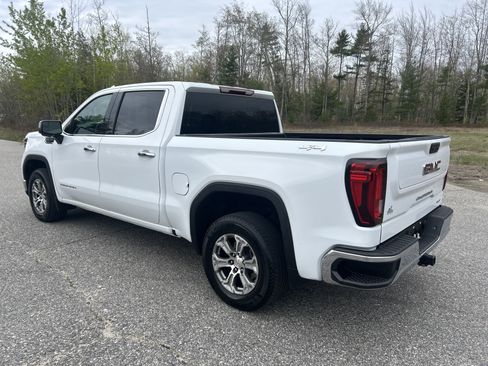 Used 2025 GMC Sierra 1500 SLT AWD/4WD image 7