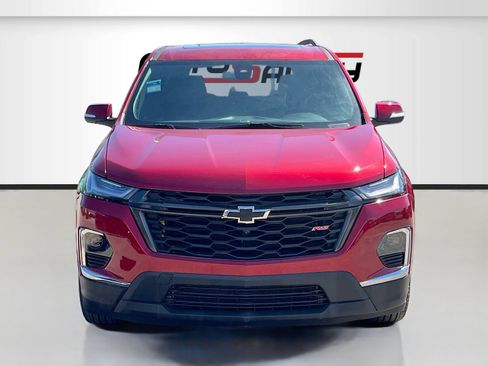 Used 2023 Chevrolet Traverse RS w/ LPO, Floor Liner Package AWD/4WD image 2