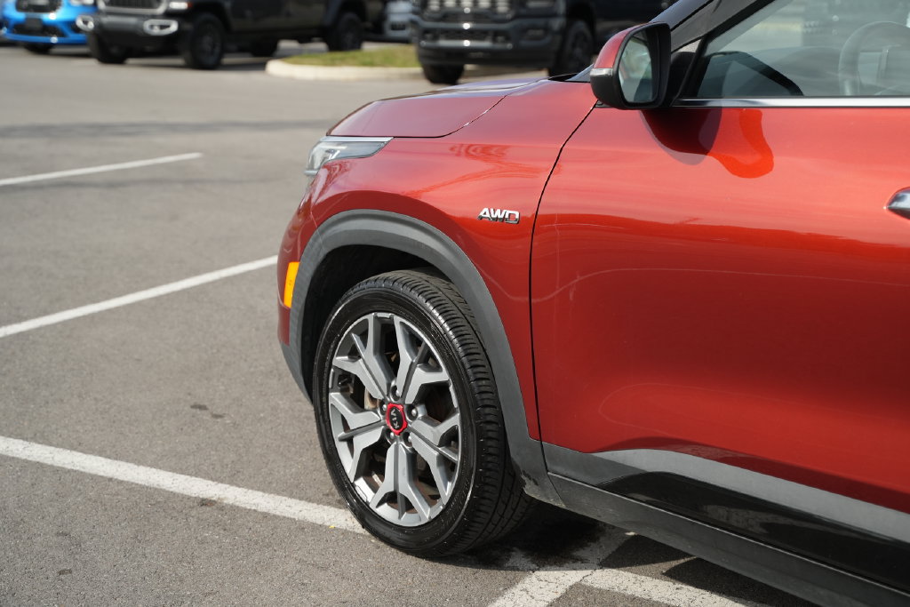 Used 2021 Kia Seltos SX AWD/4WD image 41