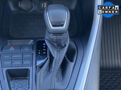 Certified 2025 Toyota RAV4 XLE Premium image 34