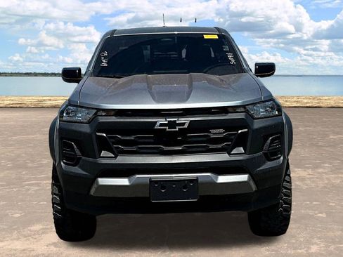 Used 2023 Chevrolet Colorado Trail Boss w/ Technology Package AWD/4WD image 4