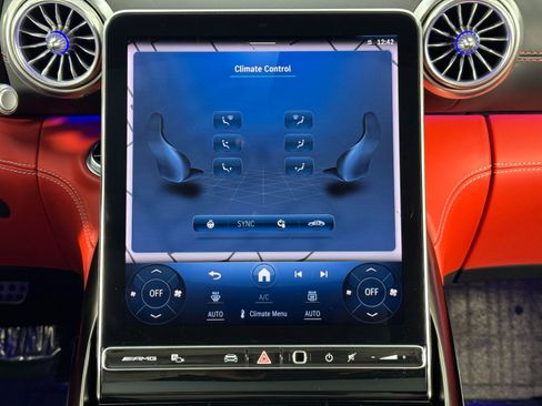 Used 2024 Mercedes-Benz AMG GT 63 image 37