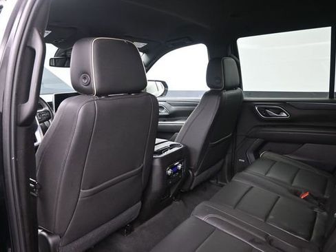 Used 2021 GMC Yukon SLT RWD image 23
