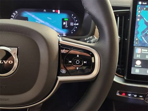 New 2026 Volvo XC90 T8 Ultra w/ Protection Package Premier image 29