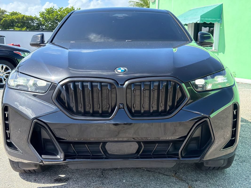 Used 2024 BMW X6 xDrive40i w/ Premium Package AWD/4WD image 8