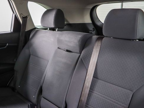 Used 2017 Kia Sorento L image 23