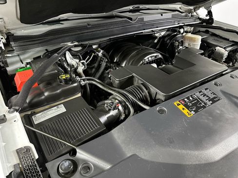 Used 2019 Chevrolet Tahoe LT AWD/4WD image 26