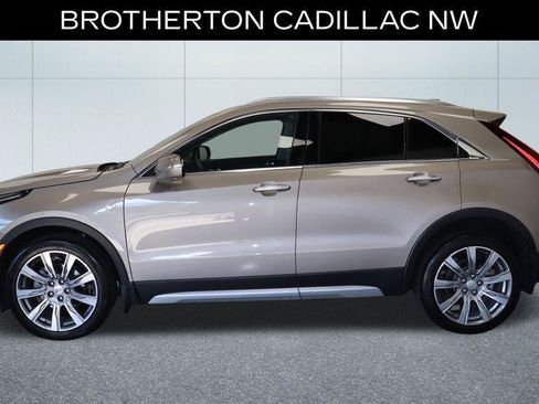 Certified 2023 Cadillac XT4 Luxury w/ Cold Weather Package AWD/4WD image 2