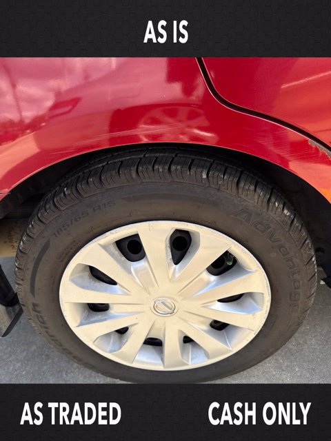 Used 2014 Nissan Versa SV FWD image 14