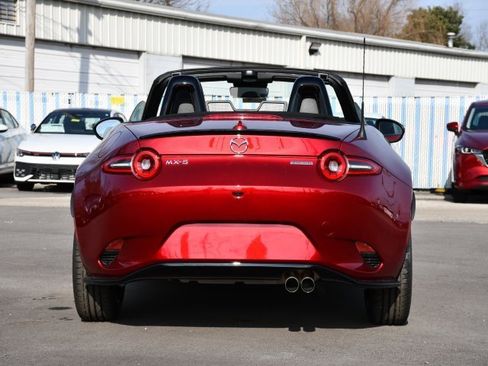 New 2025 MAZDA MX-5 Miata Club w/ Brembo/BBS Recaro Package image 6