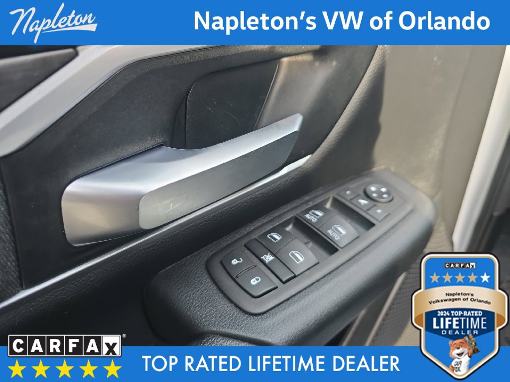 Used 2021 RAM 1500 Big Horn RWD image 24