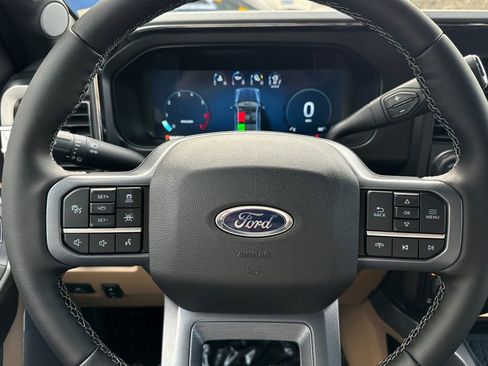 New 2026 Ford F350 Lariat w/ Lariat Premium Package AWD/4WD image 17
