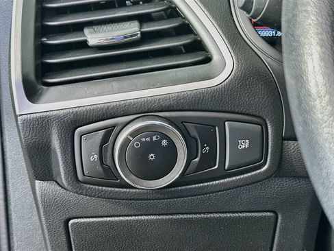 Used 2024 Ford Edge SEL AWD/4WD image 10