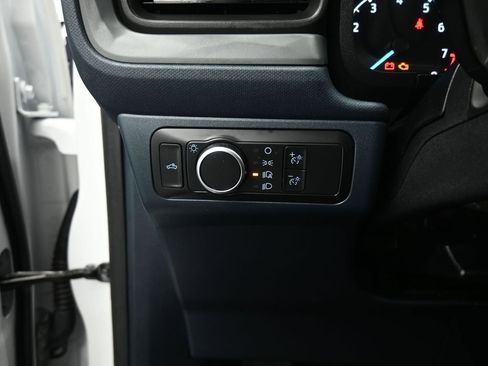 Certified 2022 Ford Maverick XL image 12