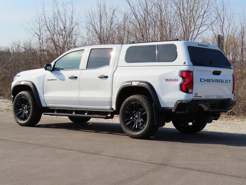 Used 2023 Chevrolet Colorado Trail Boss w/ LPO, Dark Essentials Package image 4