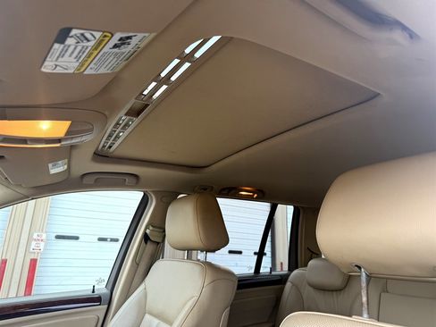 Used 2010 Mercedes-Benz GL 450 4MATIC w/ Premium 1 Pkg image 11