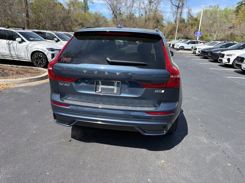 Used 2023 Volvo XC60 B5 Ultimate w/ Climate Package image 12