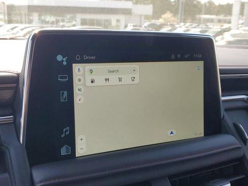 Used 2024 Chevrolet Suburban RST RWD image 24