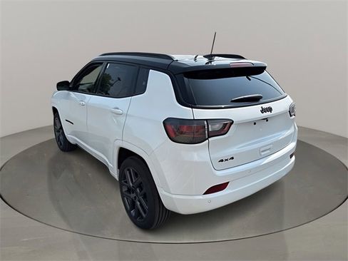 New 2025 Jeep Compass Limited w/ High Altitude Package image 5