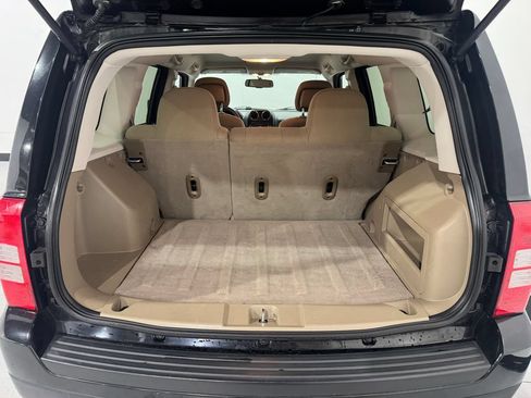 Used 2016 Jeep Patriot Sport FWD image 22