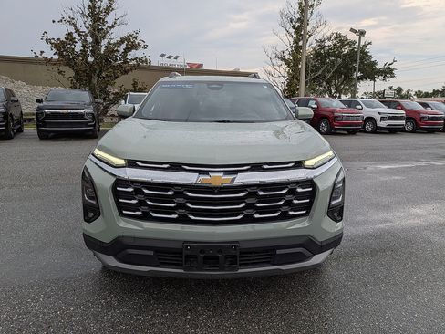 Used 2025 Chevrolet Equinox LT w/ Convenience Package II AWD/4WD image 8