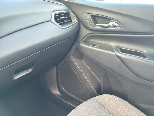 Used 2024 Chevrolet Equinox LT FWD image 31