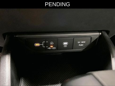 New 2025 Kia K4 FWD image 22