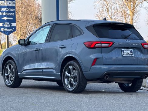 Certified 2023 Ford Escape ST-Line image 6
