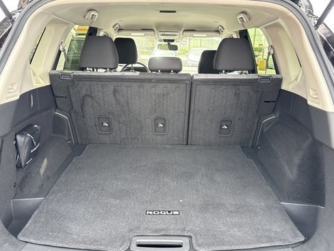 Certified 2023 Nissan Rogue SV AWD/4WD image 10