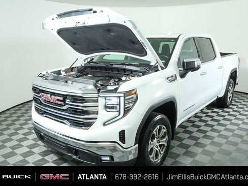 Used 2025 GMC Sierra 1500 SLT AWD/4WD image 29