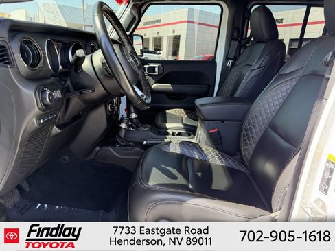 Used 2021 Jeep Wrangler Unlimited Sahara AWD/4WD image 6
