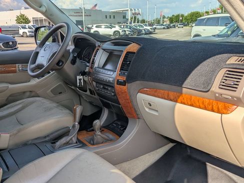 Used 2006 Lexus GX 470 AWD/4WD image 23