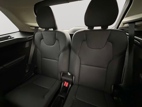 Used 2024 Volvo XC90 B5 Plus image 34