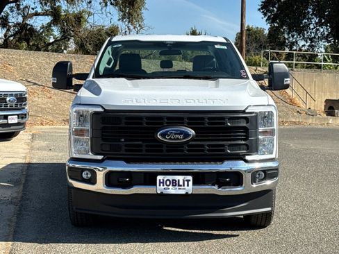 New 2026 Ford F250 XL w/ FX4 Off-Road Package image 8