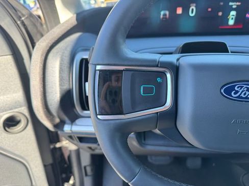 Used 2025 Ford Expedition Max Active image 14