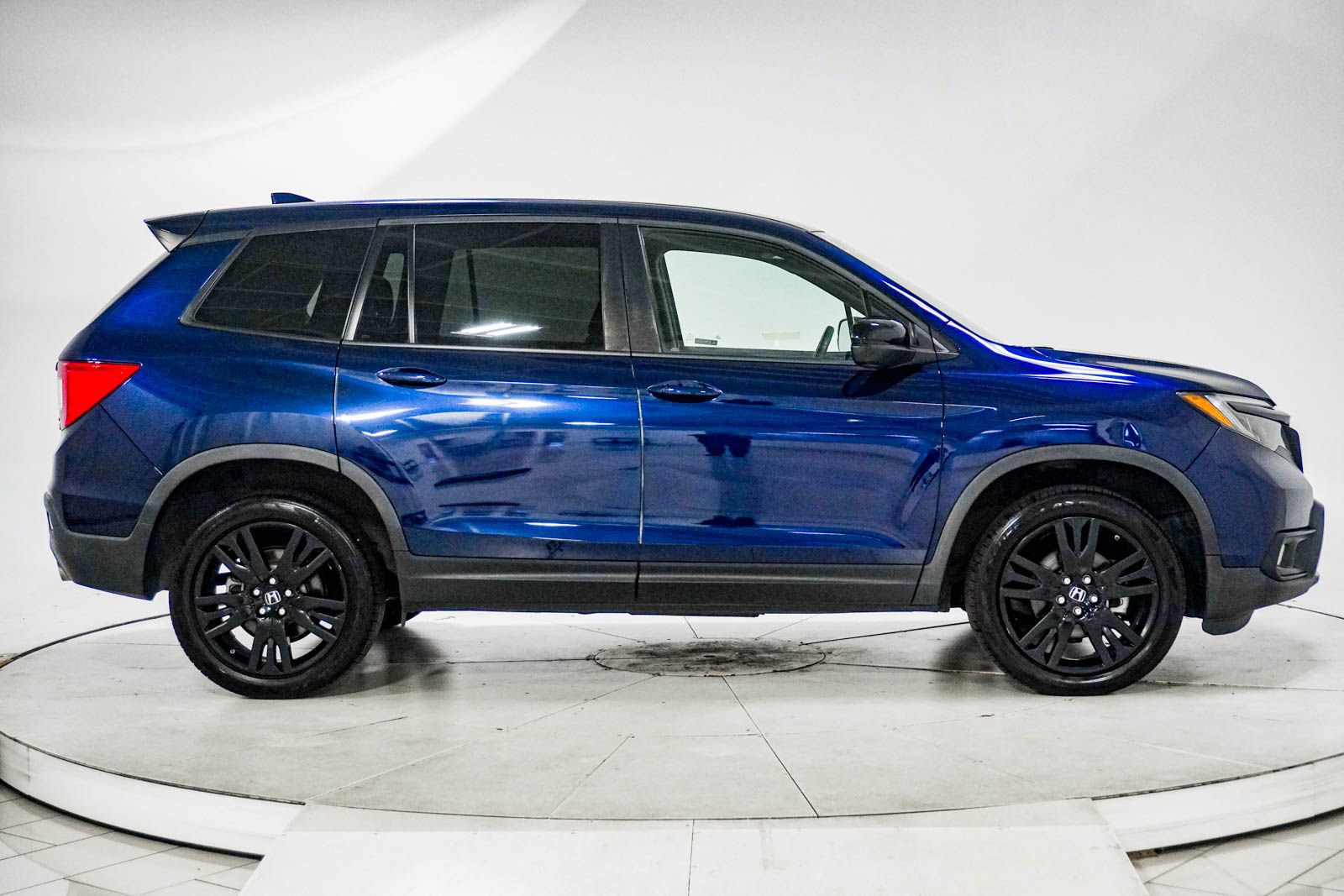Used 2019 Honda Passport Sport image 11