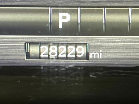Used 2025 RAM 1500 Big Horn AWD/4WD image 34