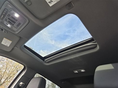 New 2026 GMC Sierra 1500 Elevation w/ Elevation Premium Package image 15