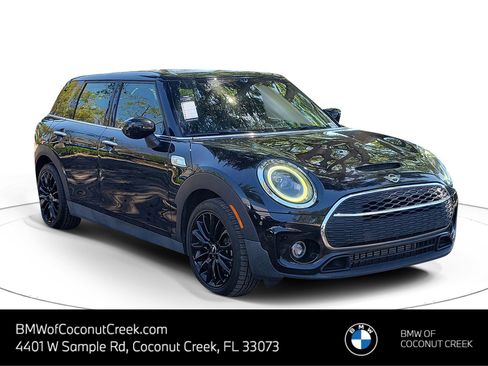 Used 2022 MINI Cooper Clubman S FWD image 1