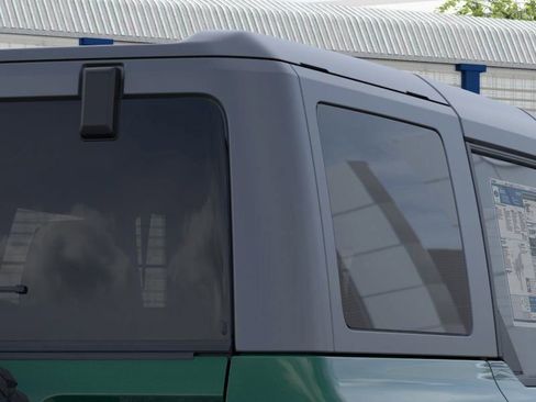New 2025 Ford Bronco Outer Banks w/ Sasquatch Package AWD/4WD image 26