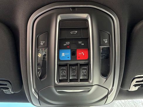 New 2026 Jeep Grand Wagoneer Limited AWD/4WD image 23