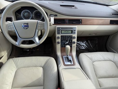Used 2010 Volvo S80 T6 image 18